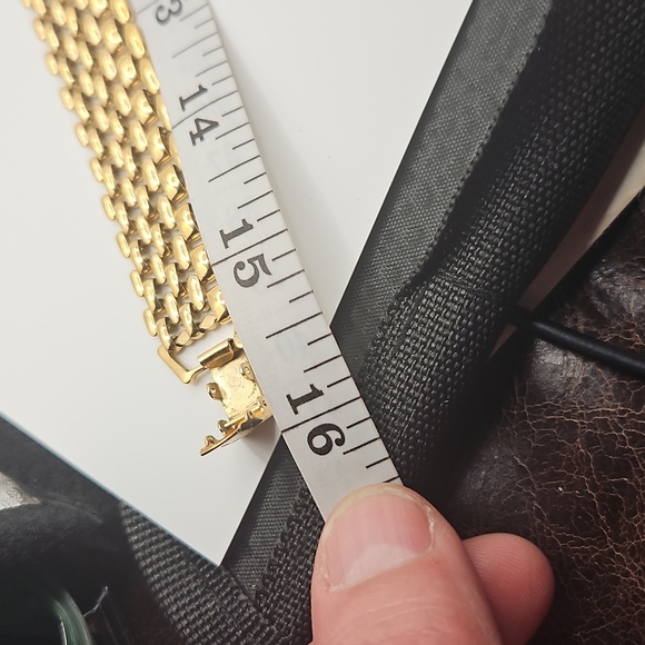 Luxurious Vintage Gold Plated Necklace - Picture 8 of 12